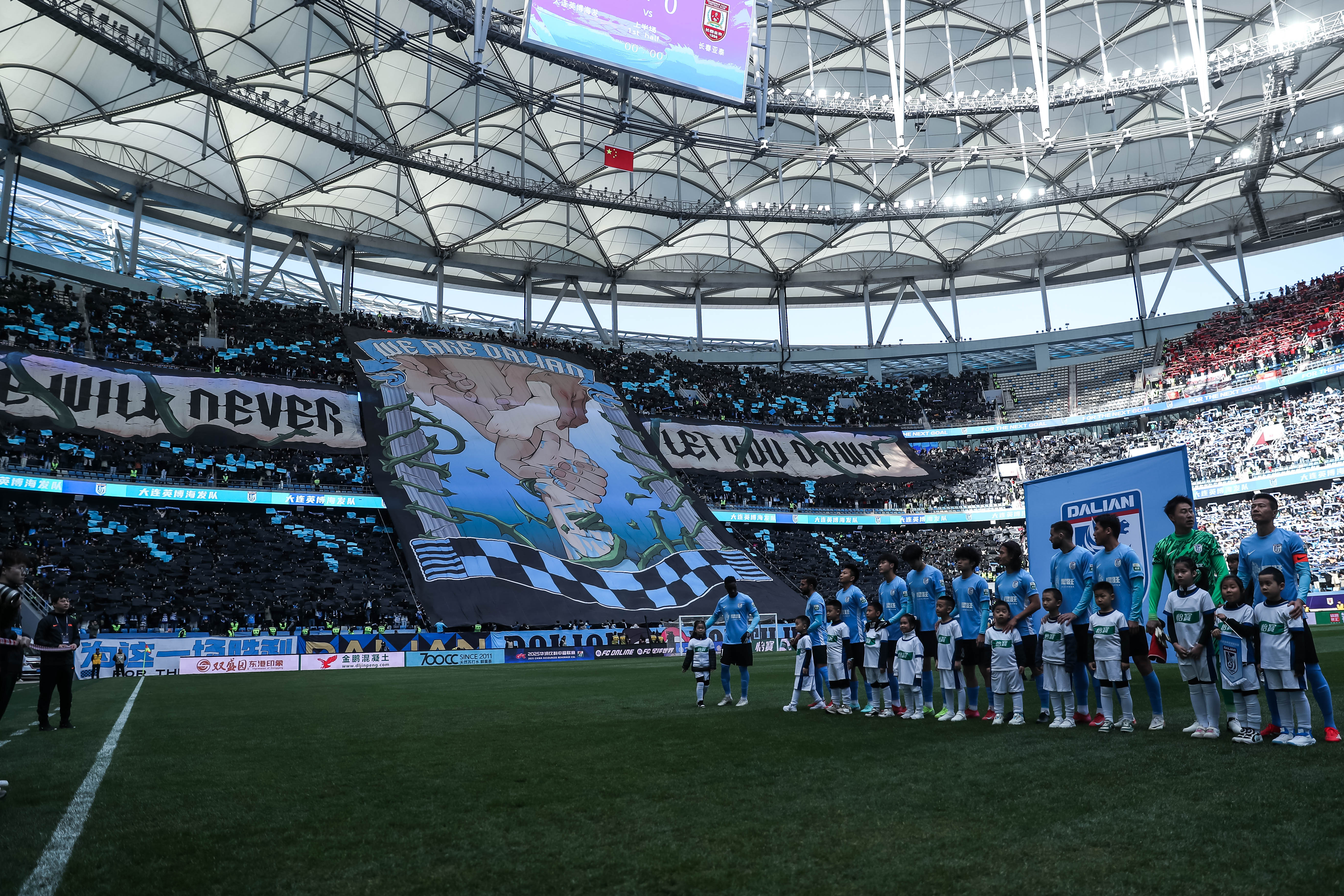 包含国际比赛日洛杉矶快船备战英超，迎来里程碑细节曝光，底气十足，阵容厚度经受考验的词条-爱游戏官网