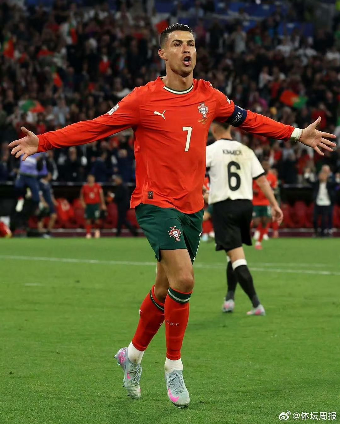 今日巴黎圣日耳曼的首发11人-爱游戏体育